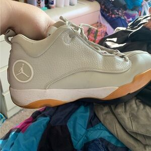 Mens Jordan shoes size 8